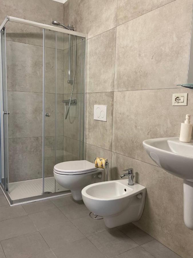 Quintino Sella Hotel Bari Bagian luar foto